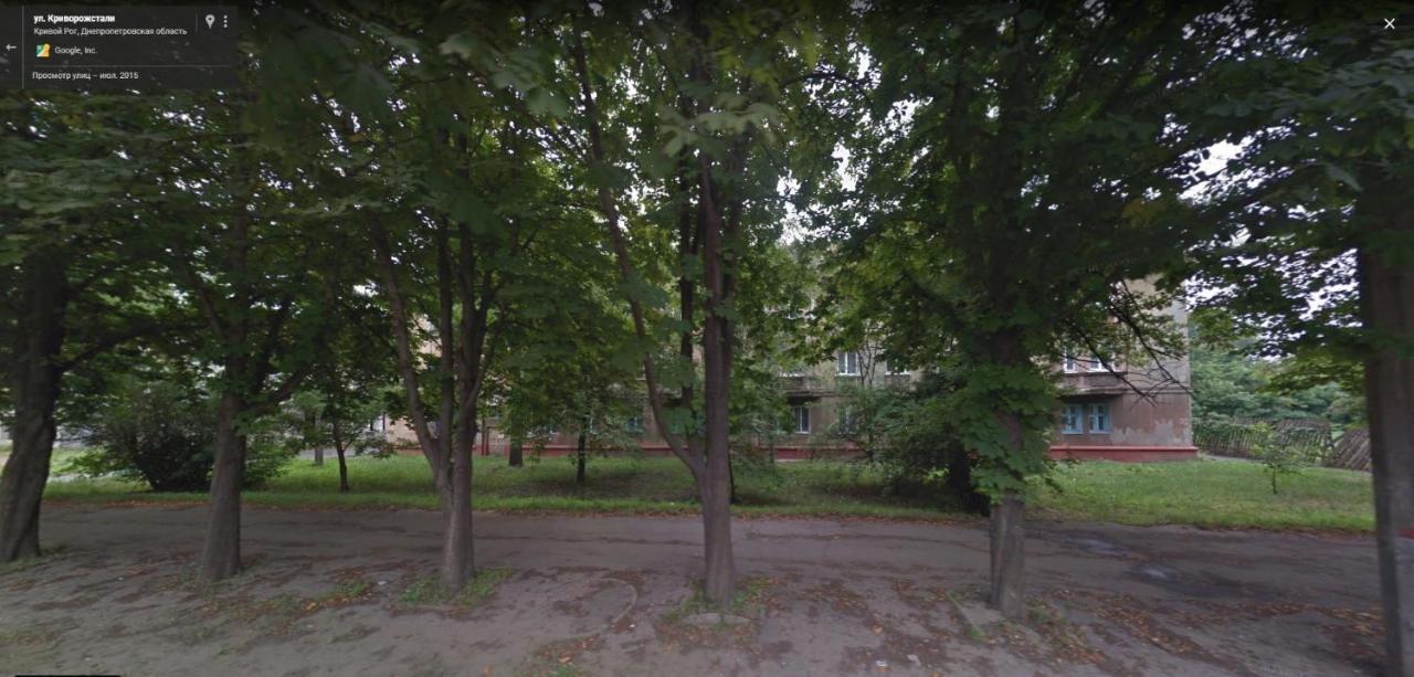 Apartment on Kryvorizhstal Street 35-24 Kryvy Rih Buitenkant foto